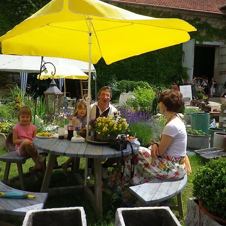 La Grange En Champagne 3*