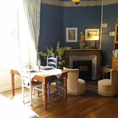 La Grange En Champagne Bed & Breakfast