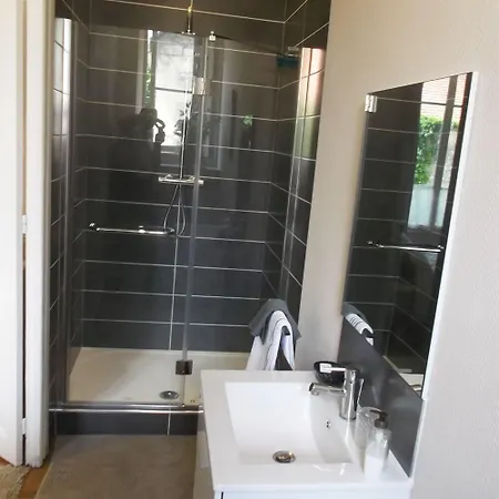 La Grange En Champagne Bed & Breakfast Hermonville