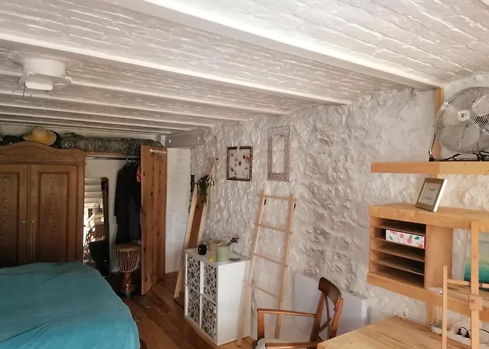 La Grange En Champagne Hermonville